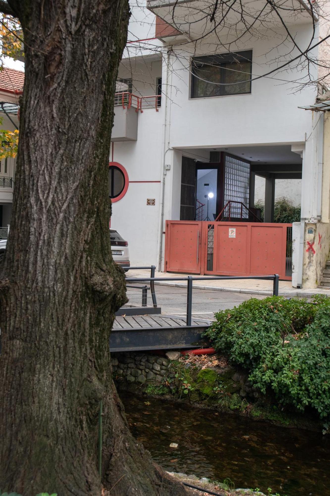 Apartment & Riverfront 1